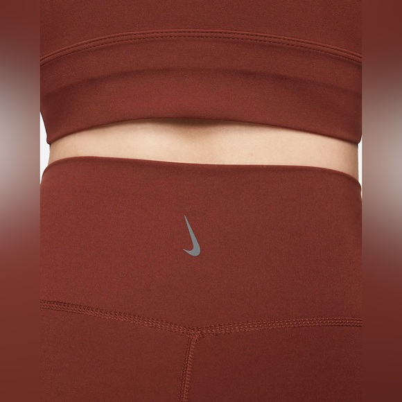 Nike Yoga Luxe Women's High-Waisted Shorts - Picture 5 of 6
